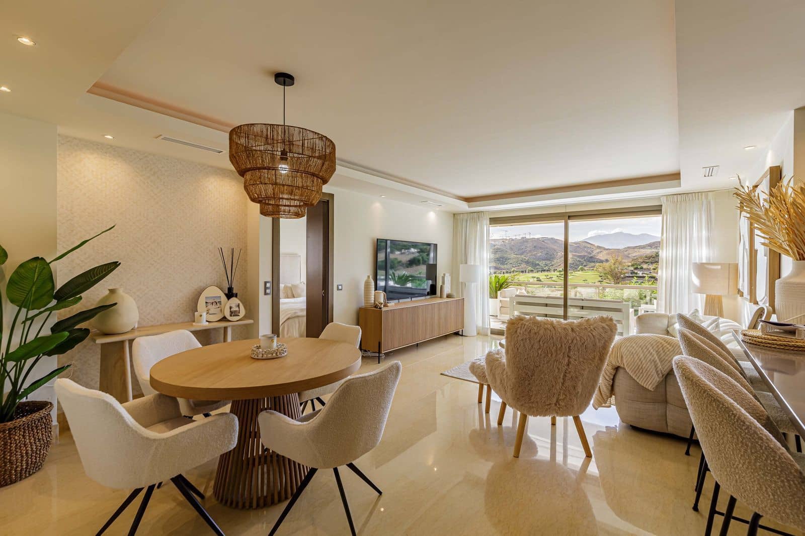 Apartamento de 3 habitaciones en Los Arqueros en venta - 875.000 € (Ref: 9472873)