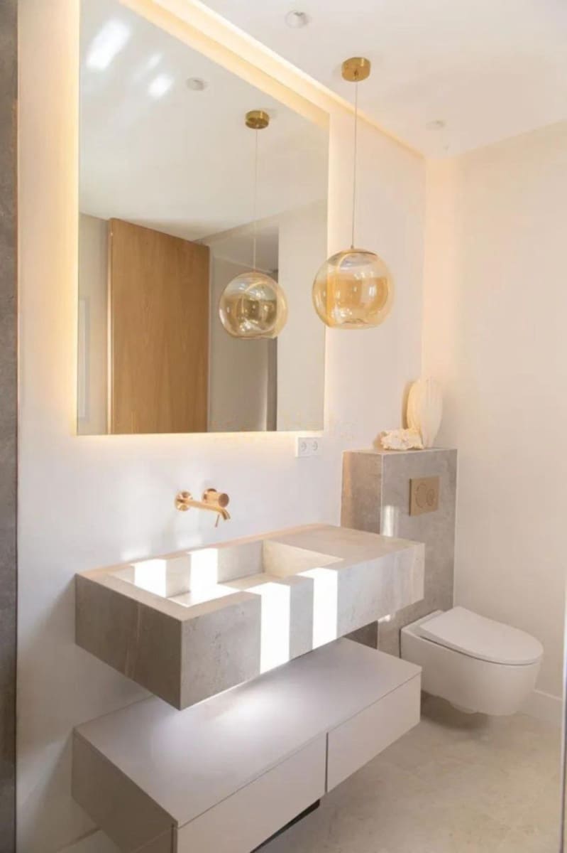 Ático de 4 habitaciones en Nueva Andalucia en venta - 1.350.000 € (Ref: 9472876)