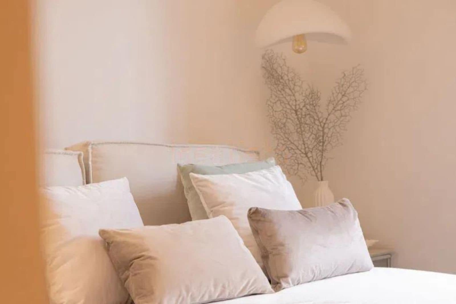 Ático de 4 habitaciones en Nueva Andalucia en venta - 1.350.000 € (Ref: 9472876)