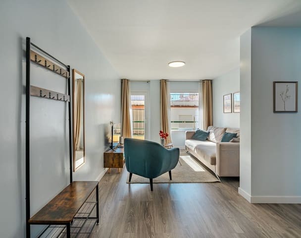 12 bedroom Business for sale in Estepona - € 2,799,000 (Ref: 9472877)