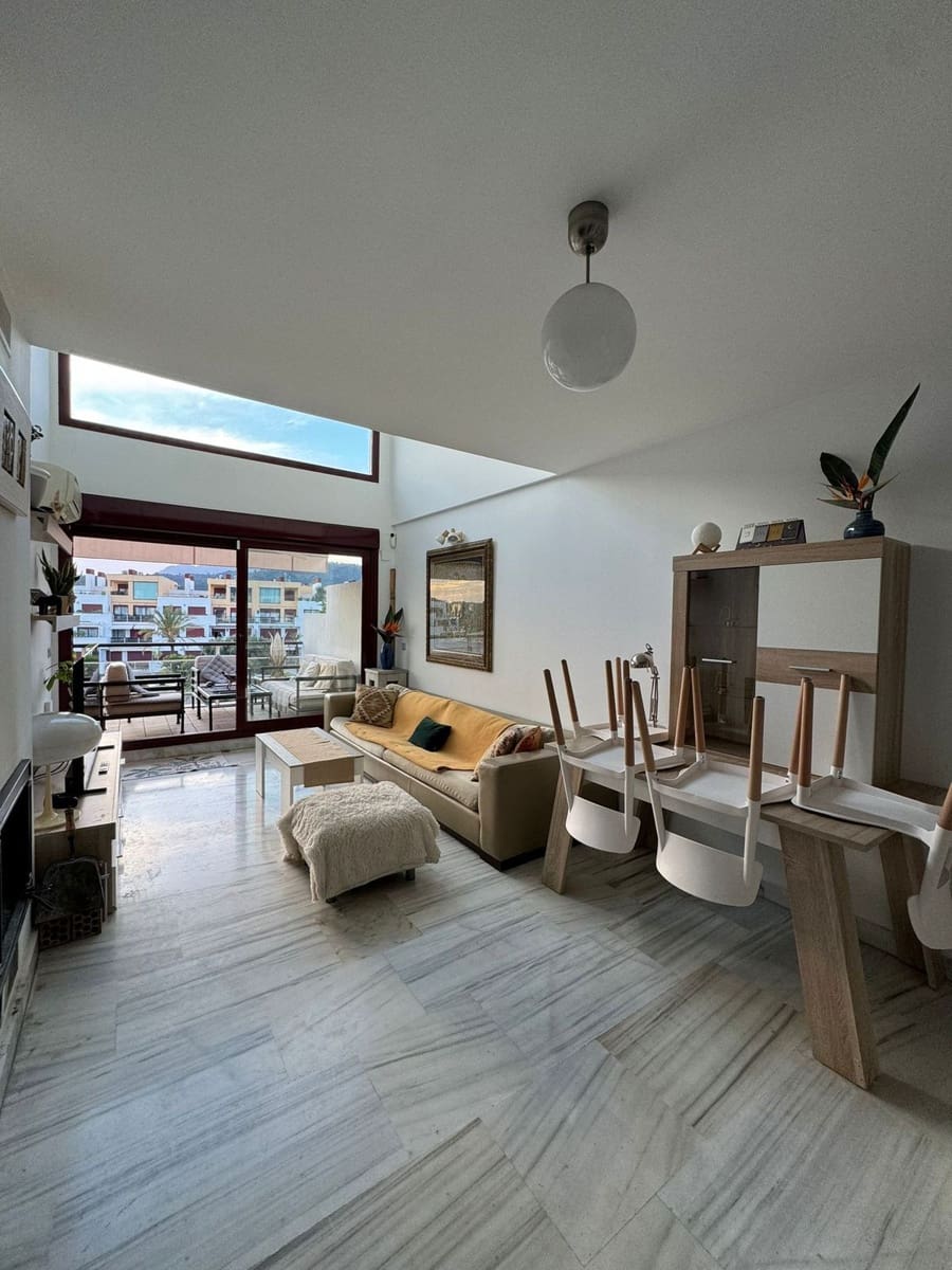 1 slaapkamer Penthouse te koop in Benahavis - € 375.000 (Ref: 9472879)