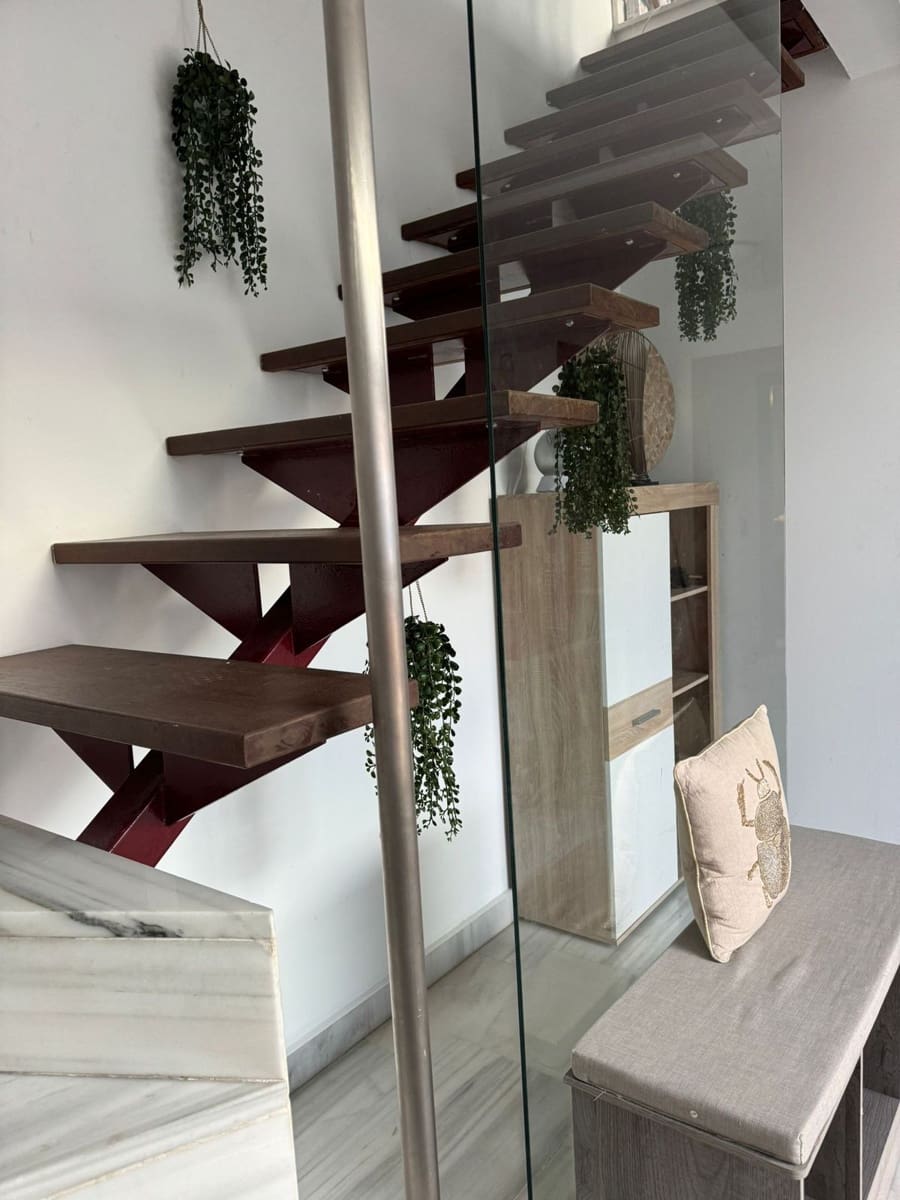 1 slaapkamer Penthouse te koop in Benahavis - € 375.000 (Ref: 9472879)