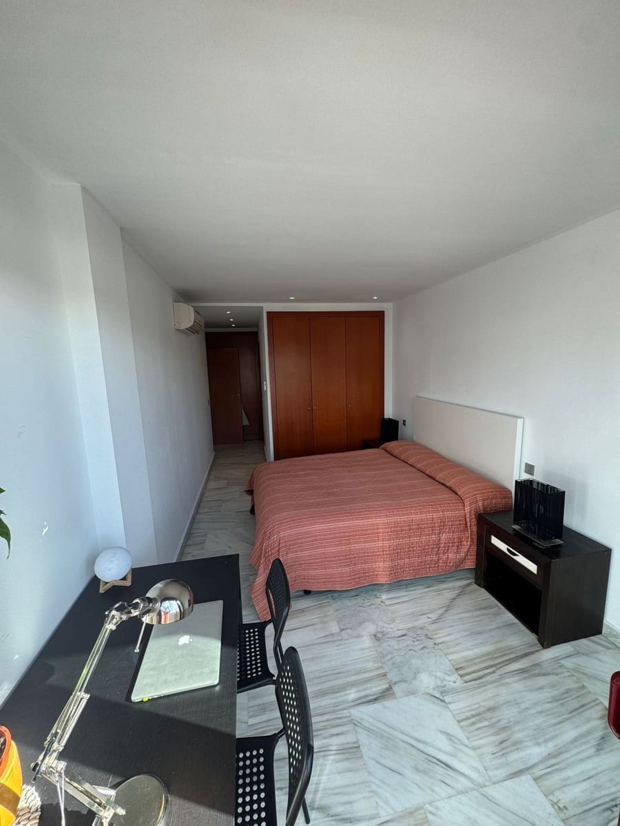 1 slaapkamer Penthouse te koop in Benahavis - € 375.000 (Ref: 9472879)