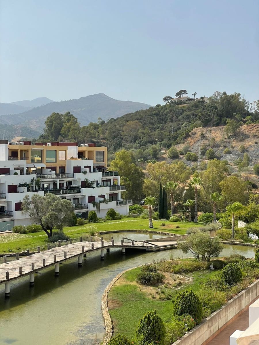 1 slaapkamer Penthouse te koop in Benahavis - € 375.000 (Ref: 9472879)