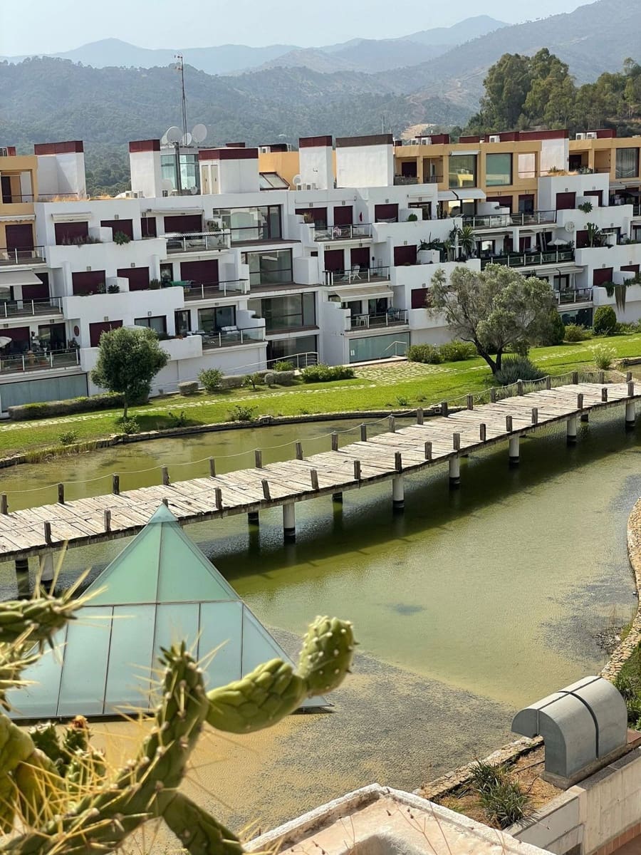 1 slaapkamer Penthouse te koop in Benahavis - € 375.000 (Ref: 9472879)