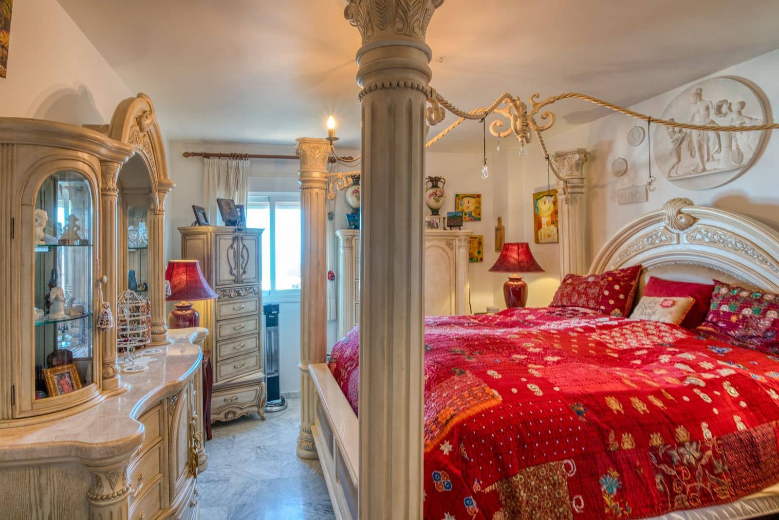 Ático de 3 habitaciones en La Duquesa / Puerto de la Duquesa en venta - 450.000 € (Ref: 9472880)