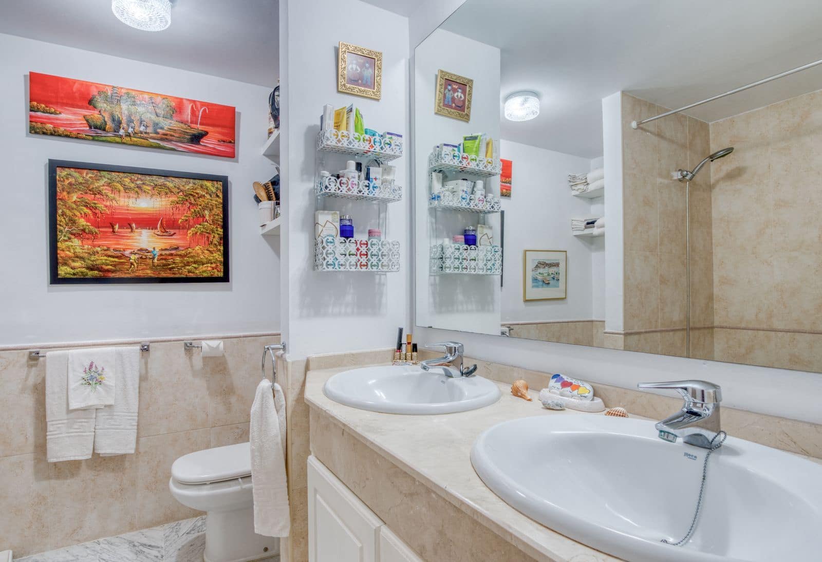 Ático de 3 habitaciones en La Duquesa / Puerto de la Duquesa en venta - 450.000 € (Ref: 9472880)