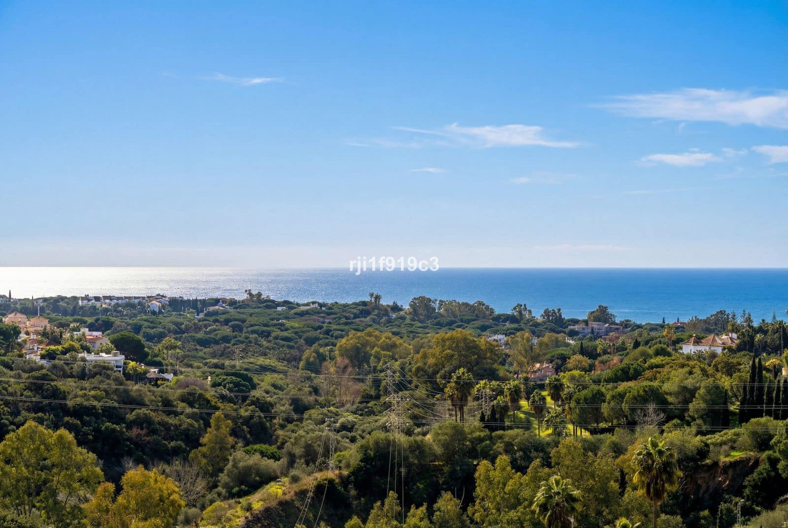 2 bedroom Apartment for sale in Elviria - € 620,000 (Ref: 9497330)