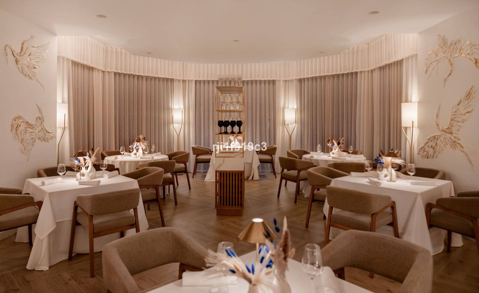 2 bedroom Apartment for sale in Elviria - € 620,000 (Ref: 9497330)