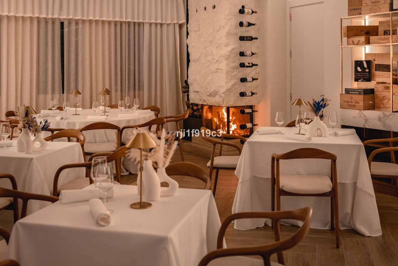 2 bedroom Apartment for sale in Elviria - € 620,000 (Ref: 9497330)