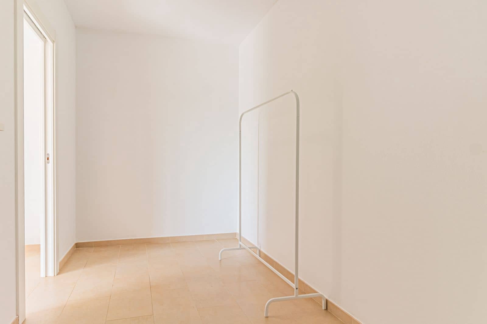 Chalet de 4 habitaciones en Pueblo Nuevo de Guadiaro en venta - 550.000 € (Ref: 9497331)