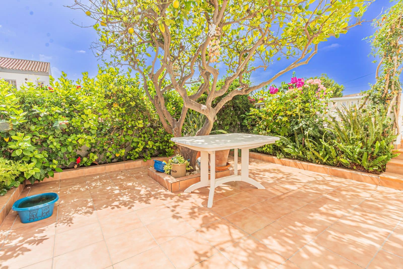 Chalet de 4 habitaciones en Pueblo Nuevo de Guadiaro en venta - 550.000 € (Ref: 9497331)