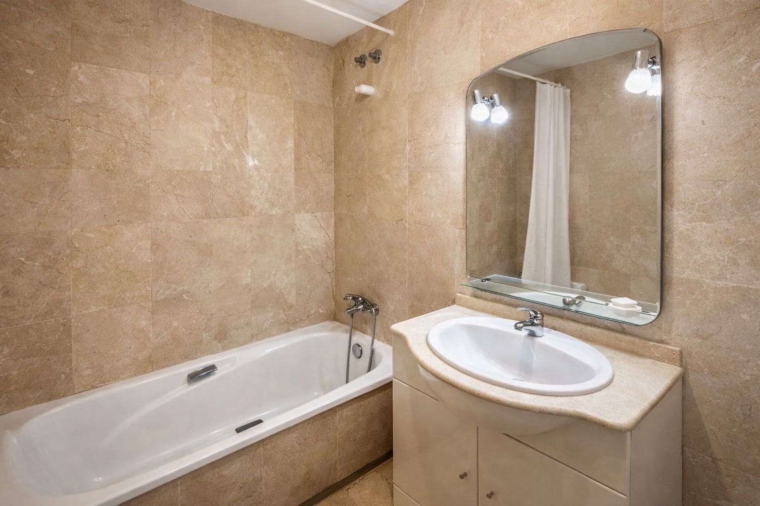 2 bedroom Apartment for sale in Guadalmina - € 399,000 (Ref: 9497332)