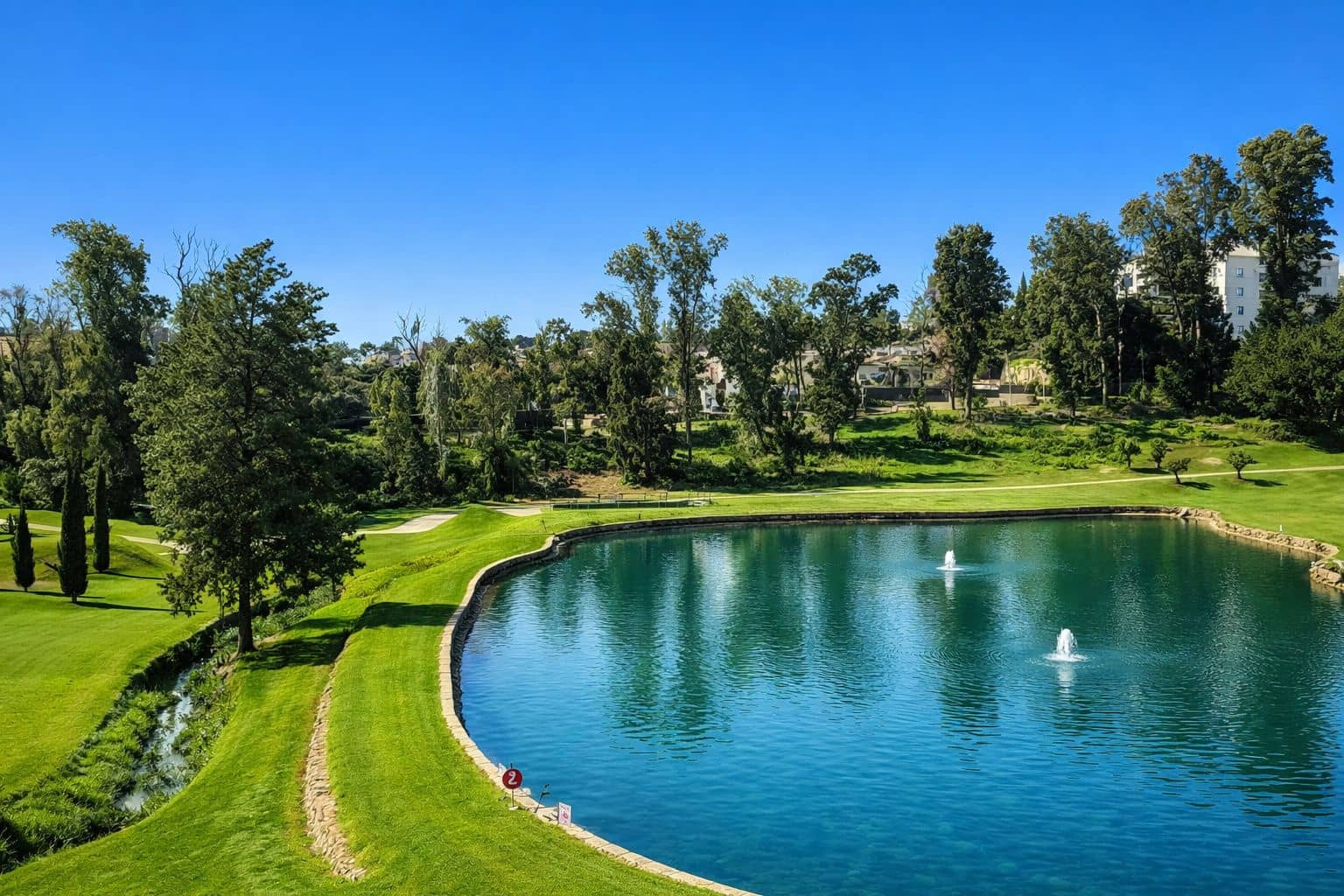 2 bedroom Apartment for sale in Guadalmina - € 399,000 (Ref: 9497332)