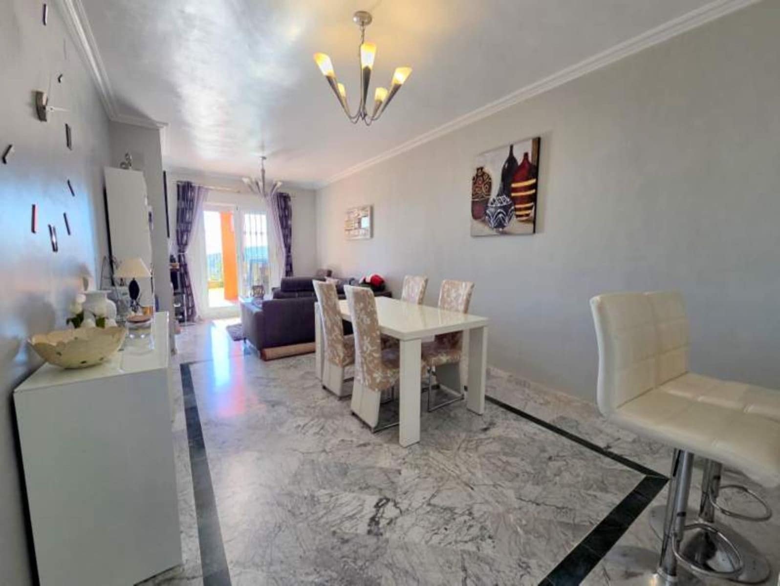 2 bedroom Apartment for sale in La Duquesa / Puerto de la Duquesa - € 280,000 (Ref: 9497334)