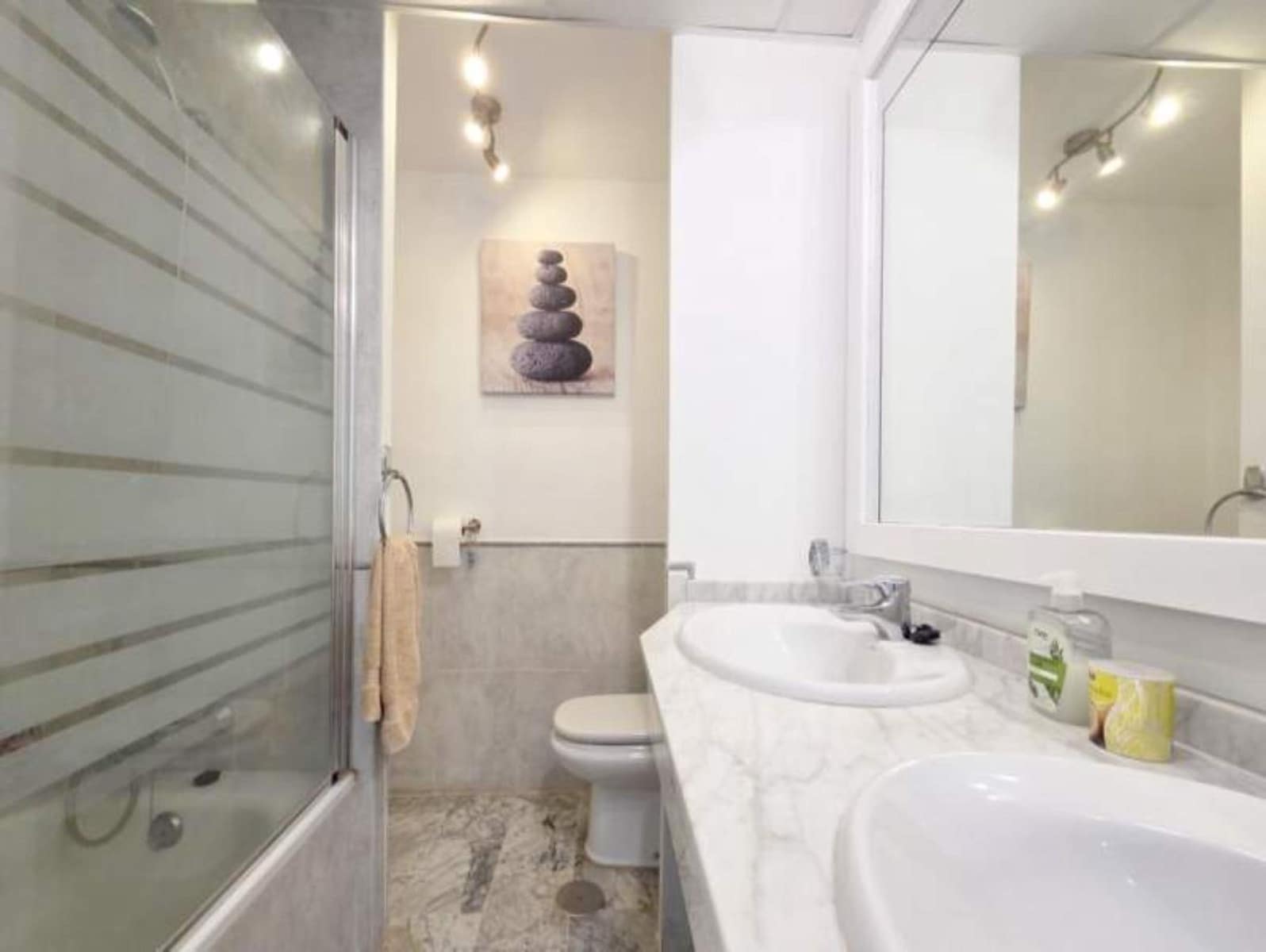 2 bedroom Apartment for sale in La Duquesa / Puerto de la Duquesa - € 280,000 (Ref: 9497334)