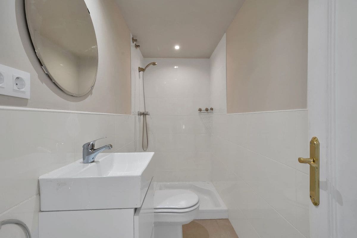 Casa de 4 habitaciones en El Paraiso en venta - 649.000 € (Ref: 9497335)