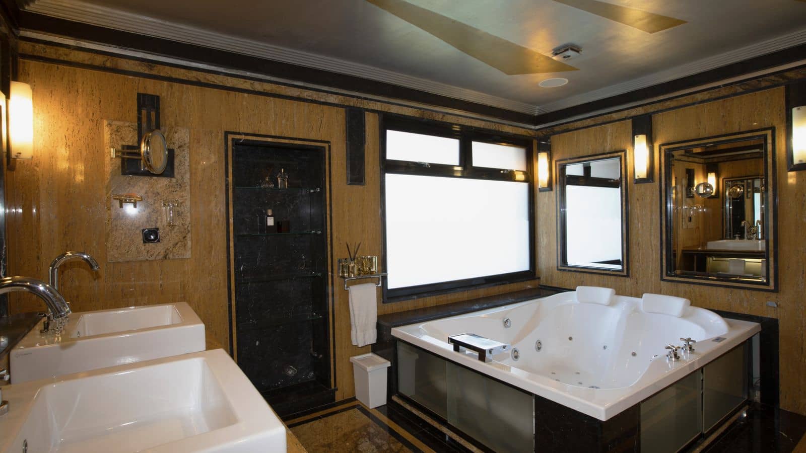 8 sovrum Villa till salu i Artola - 4 750 000 € (Ref: 9497338)