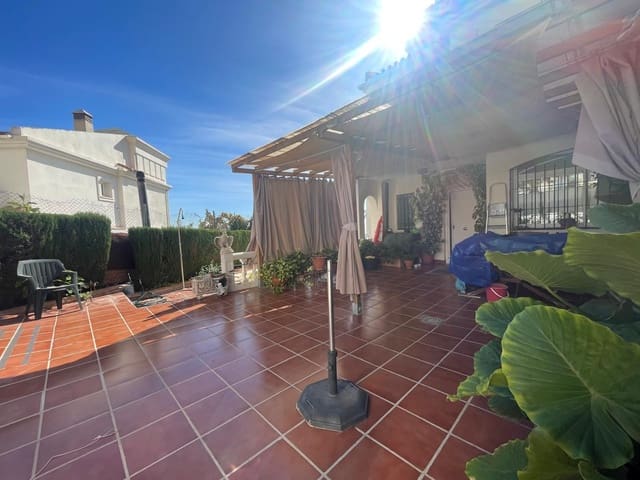 3 sypialnia Dom na sprzedaż w Benalmádena - 528 000 € (Ref: 9497346)