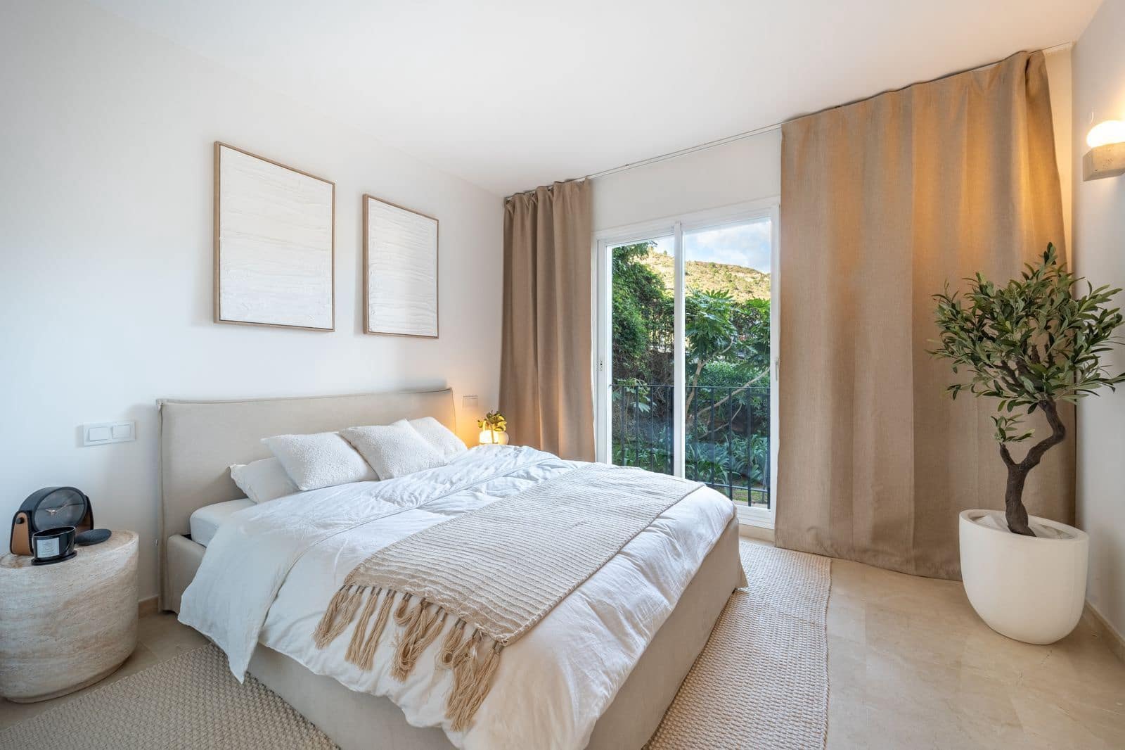 2 bedroom Apartment for sale in La Quinta - € 414,500 (Ref: 9497352)