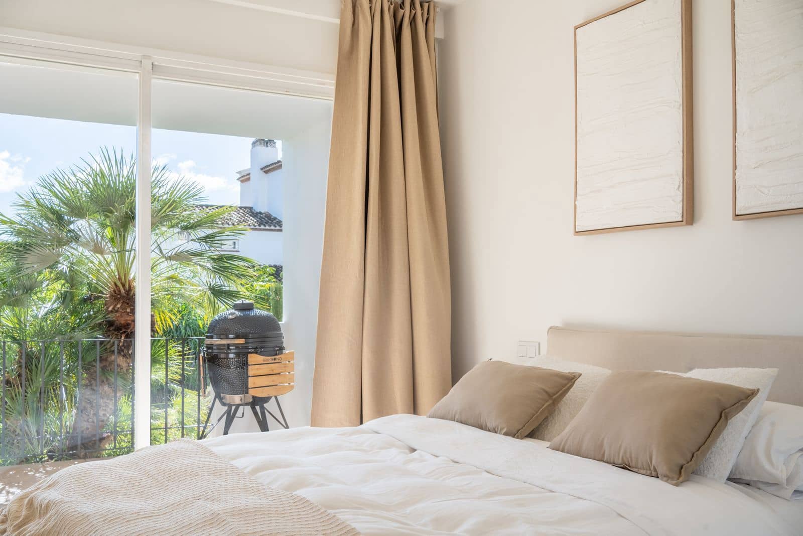 2 bedroom Apartment for sale in La Quinta - € 414,500 (Ref: 9497352)