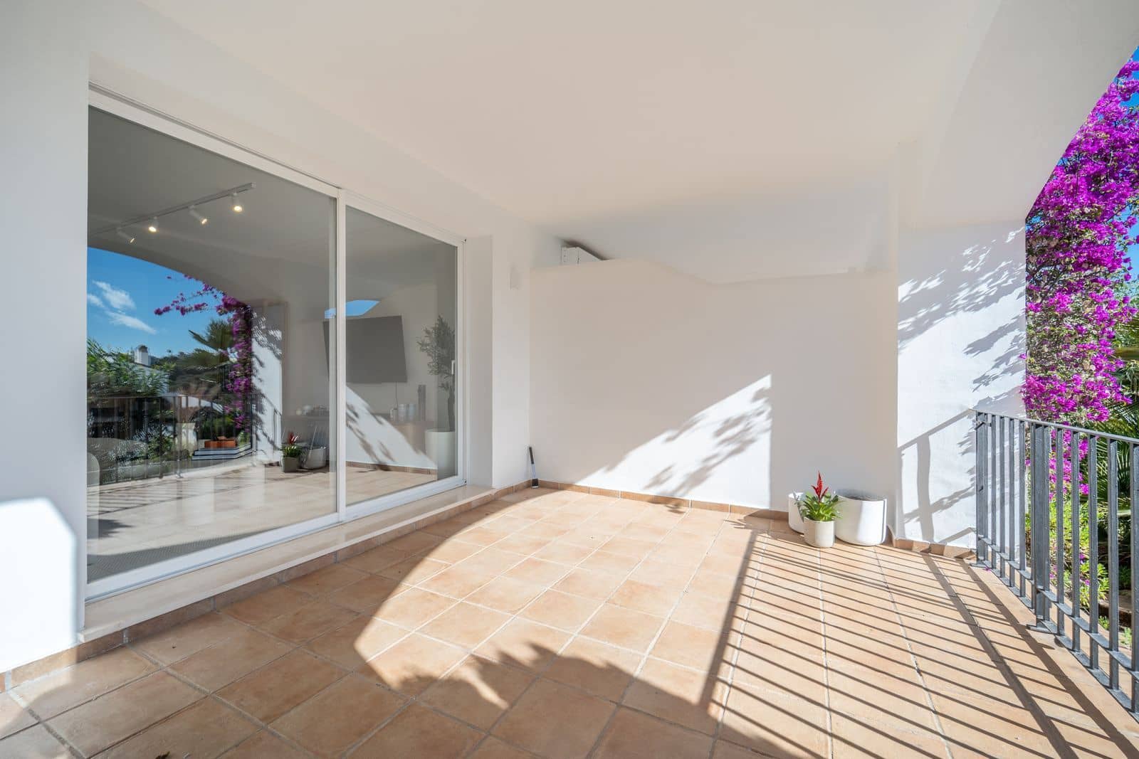 2 bedroom Apartment for sale in La Quinta - € 414,500 (Ref: 9497352)