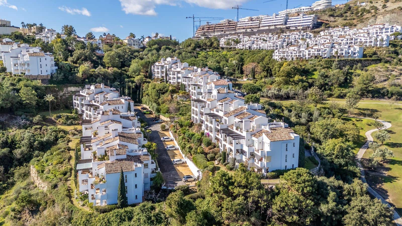 2 bedroom Apartment for sale in La Quinta - € 414,500 (Ref: 9497352)