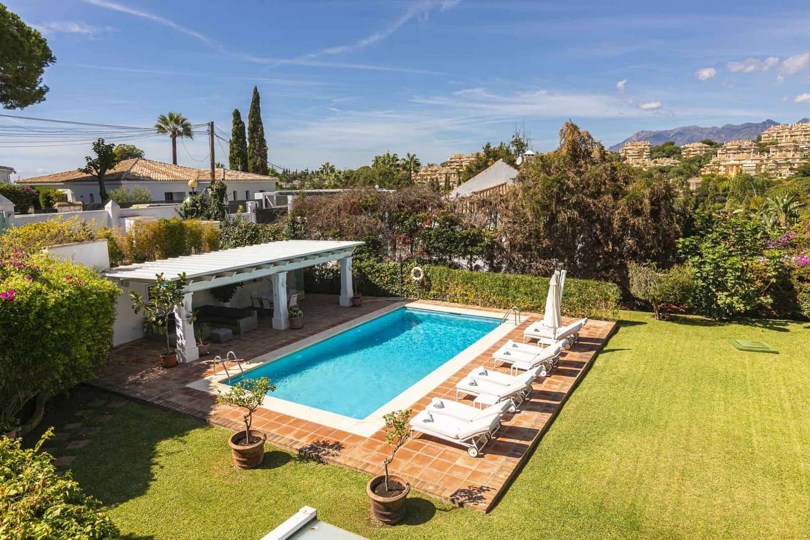 5 sovrum Villa till salu i Elviria - 2 290 000 € (Ref: 9497356)