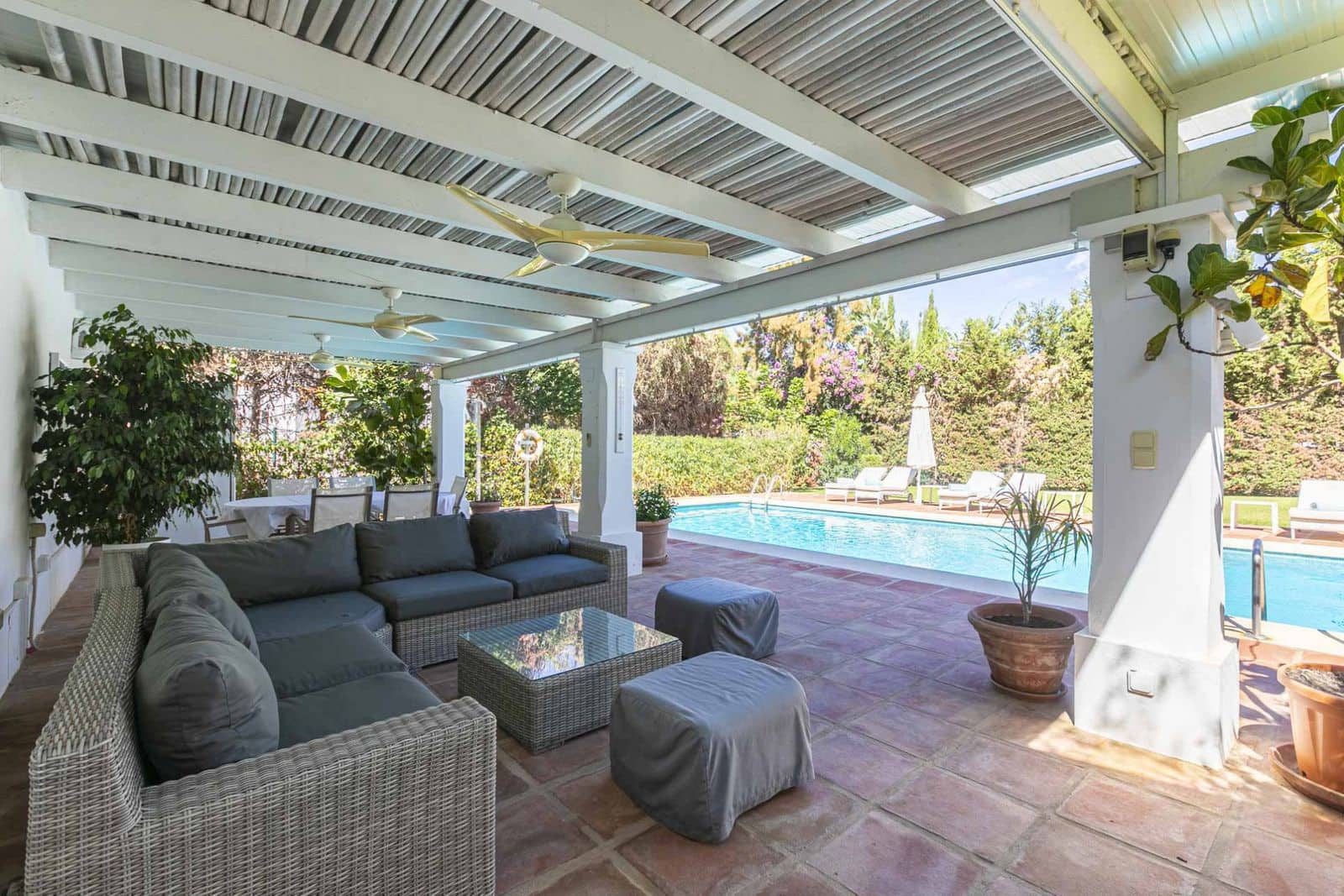 5 sovrum Villa till salu i Elviria - 2 290 000 € (Ref: 9497356)