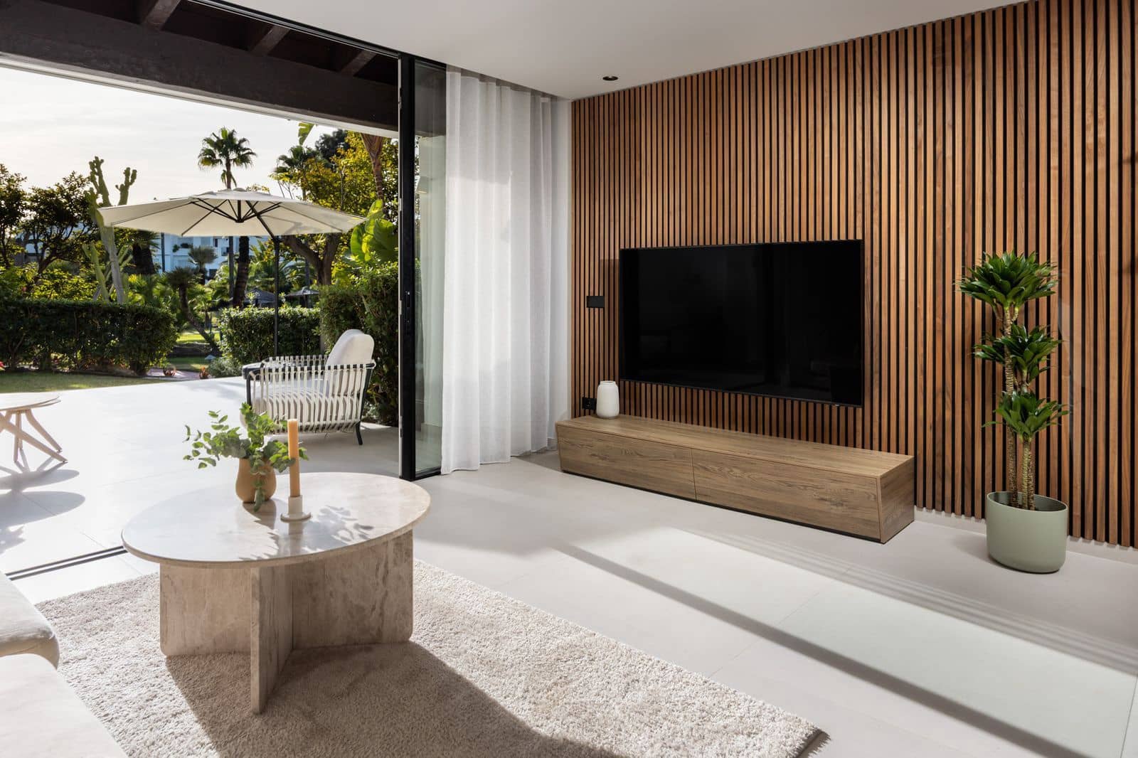 3 makuuhuone Omakotitalo myytävänä paikassa Costalita - 1 095 000 € (Ref: 9497374)