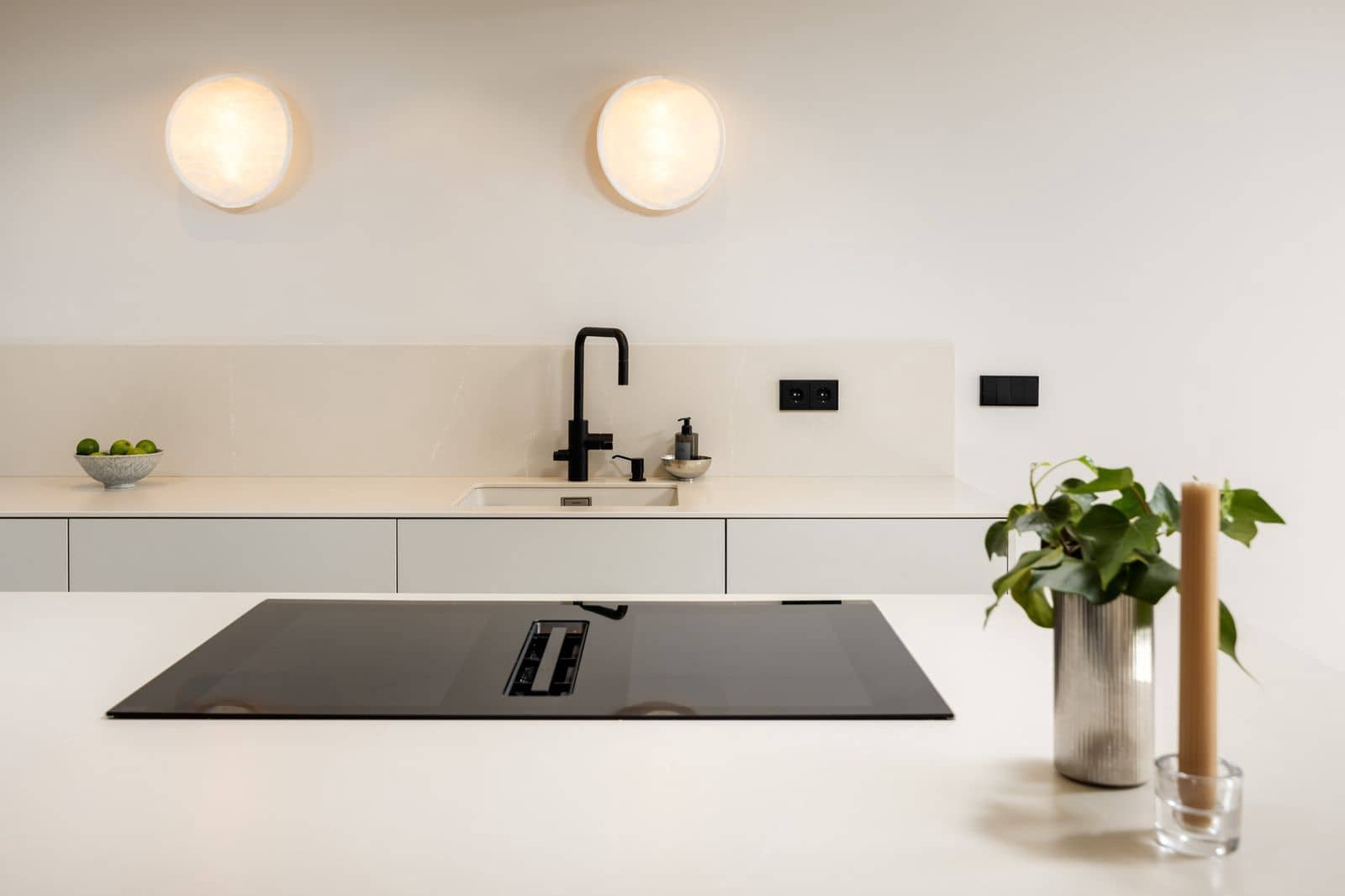 3 makuuhuone Omakotitalo myytävänä paikassa Costalita - 1 095 000 € (Ref: 9497374)