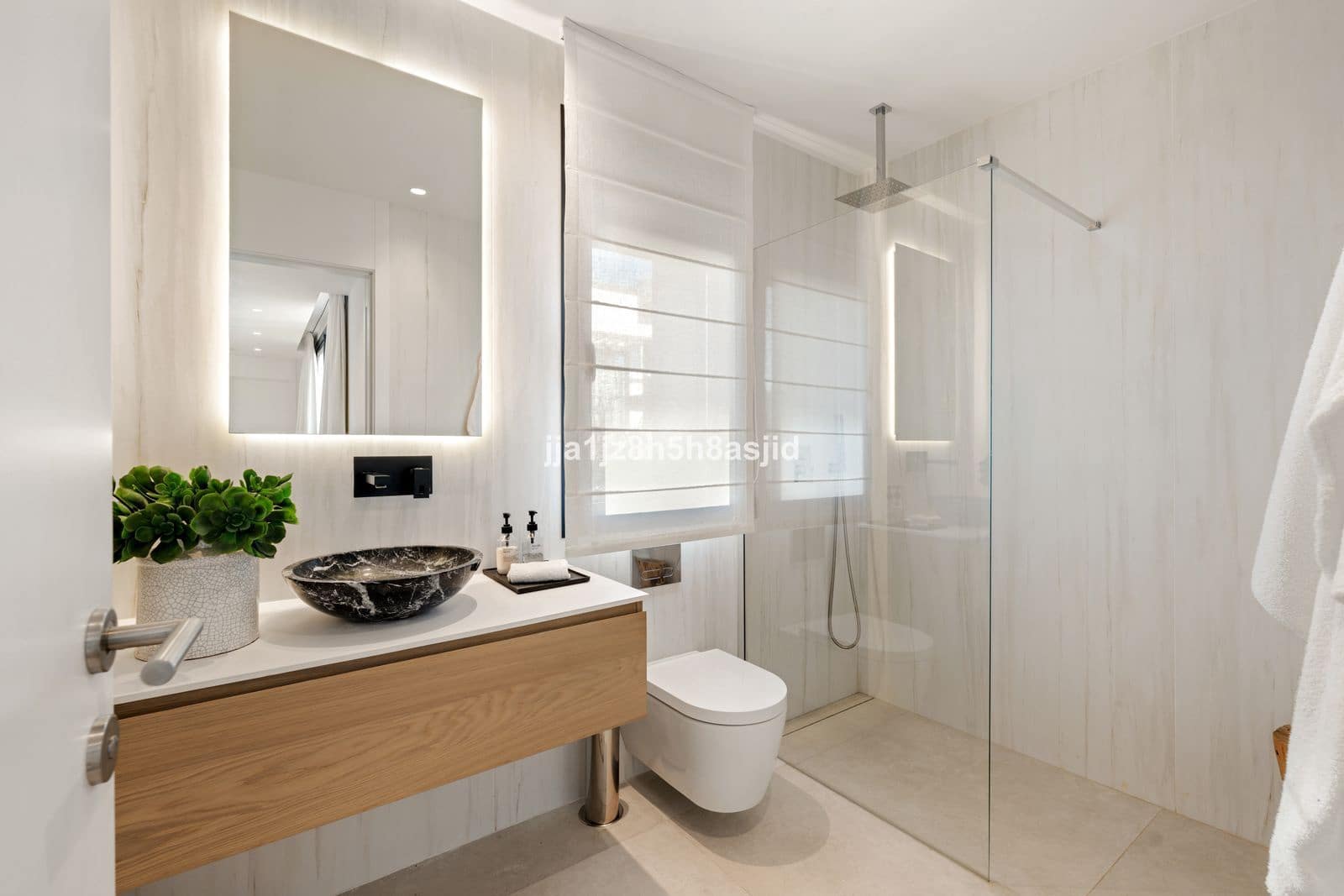 4 makuuhuone Paritalo myytävänä paikassa Golden Mile - 3 500 000 € (Ref: 9497375)