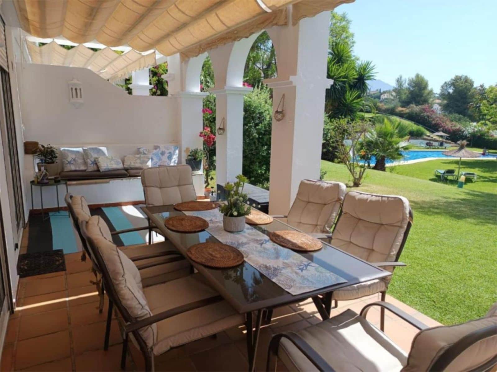 2 bedroom Apartment for sale in La Quinta - € 412,000 (Ref: 9497382)