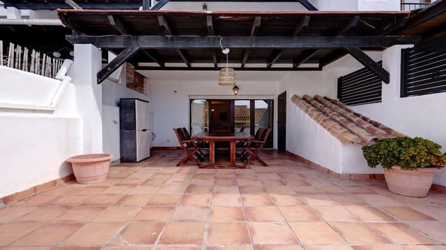 4 sypialnia Dom na sprzedaż w Manilva - 425 000 € (Ref: 9497384)