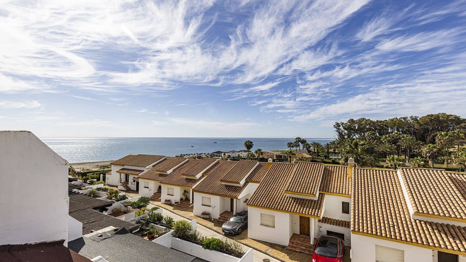 4 bedroom Townhouse for sale in Manilva - € 425,000 (Ref: 9497384)