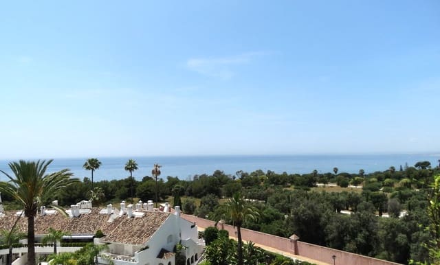 3 bedroom Penthouse for sale in Río Real, Marbella - € 1,100,000 (Ref: 9497392)