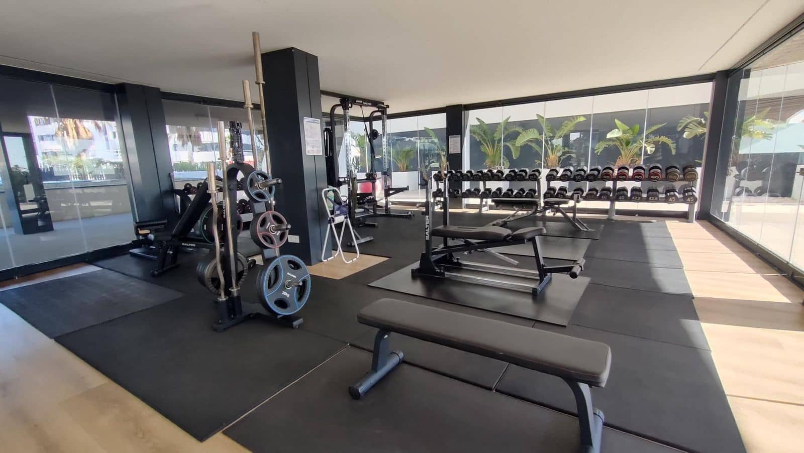 3 makuuhuone Huoneisto myytävänä paikassa Torremolinos - 1 550 000 € (Ref: 9497396)