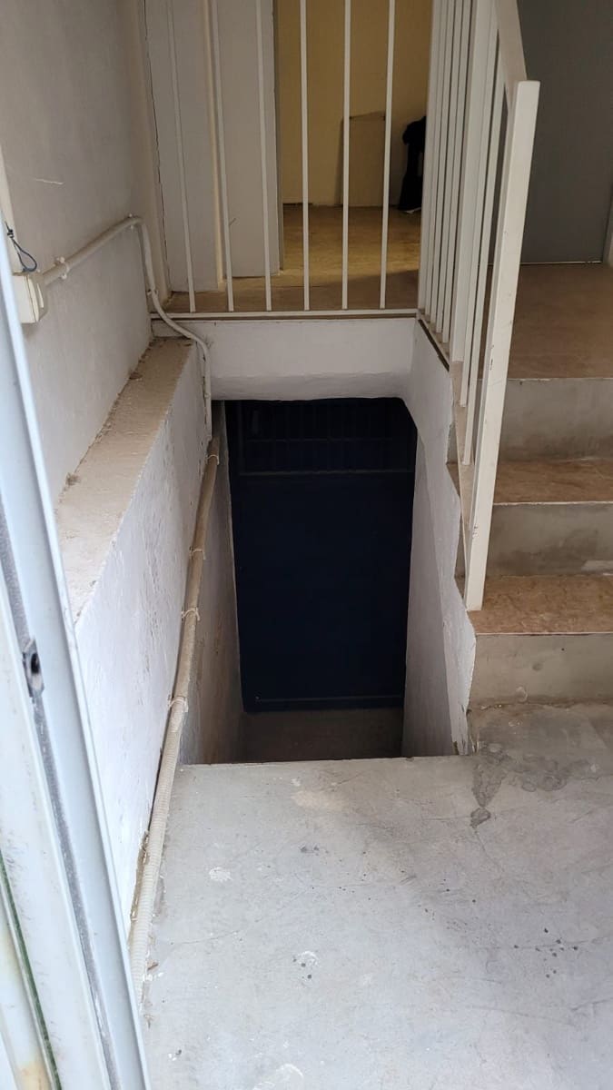 Kommersiell til salgs i Malaga by - € 600 000 (Ref: 9497397)