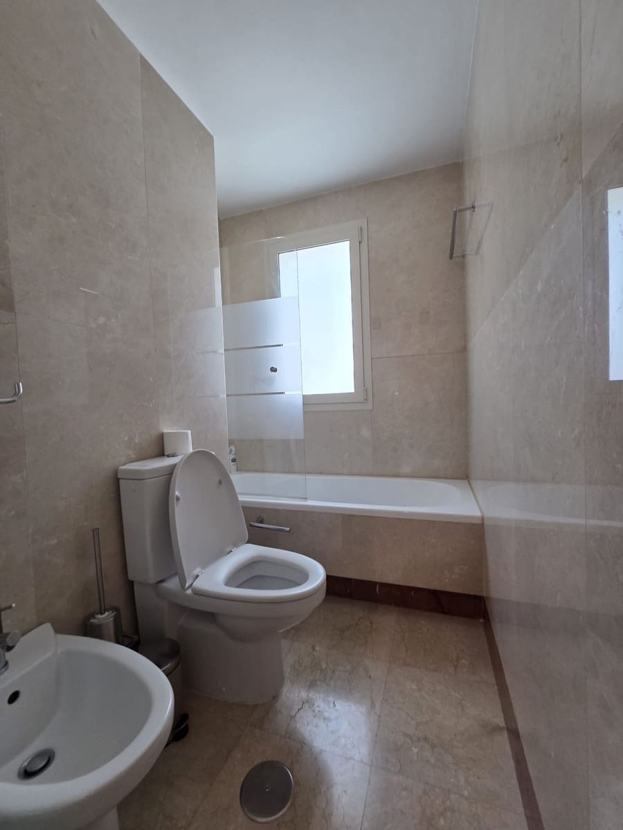 3 bedroom Apartment for sale in Golden Mile - € 1,100,000 (Ref: 9497414)