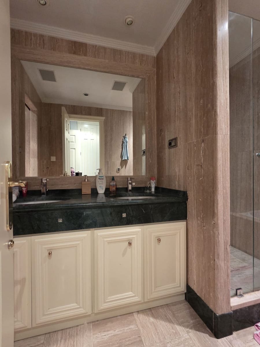 3 bedroom Apartment for sale in Golden Mile - € 1,100,000 (Ref: 9497414)