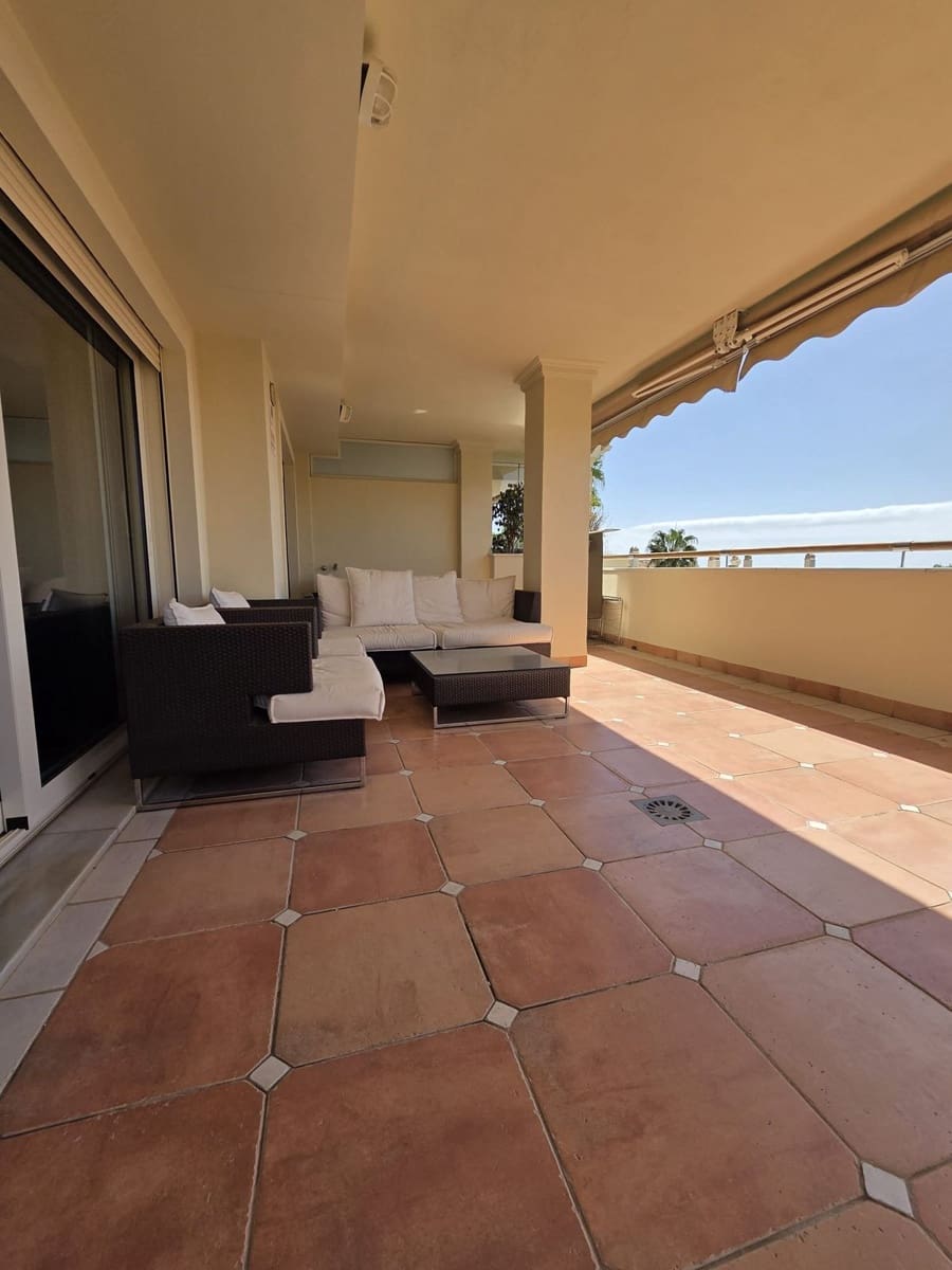 3 bedroom Apartment for sale in Golden Mile - € 1,100,000 (Ref: 9497414)