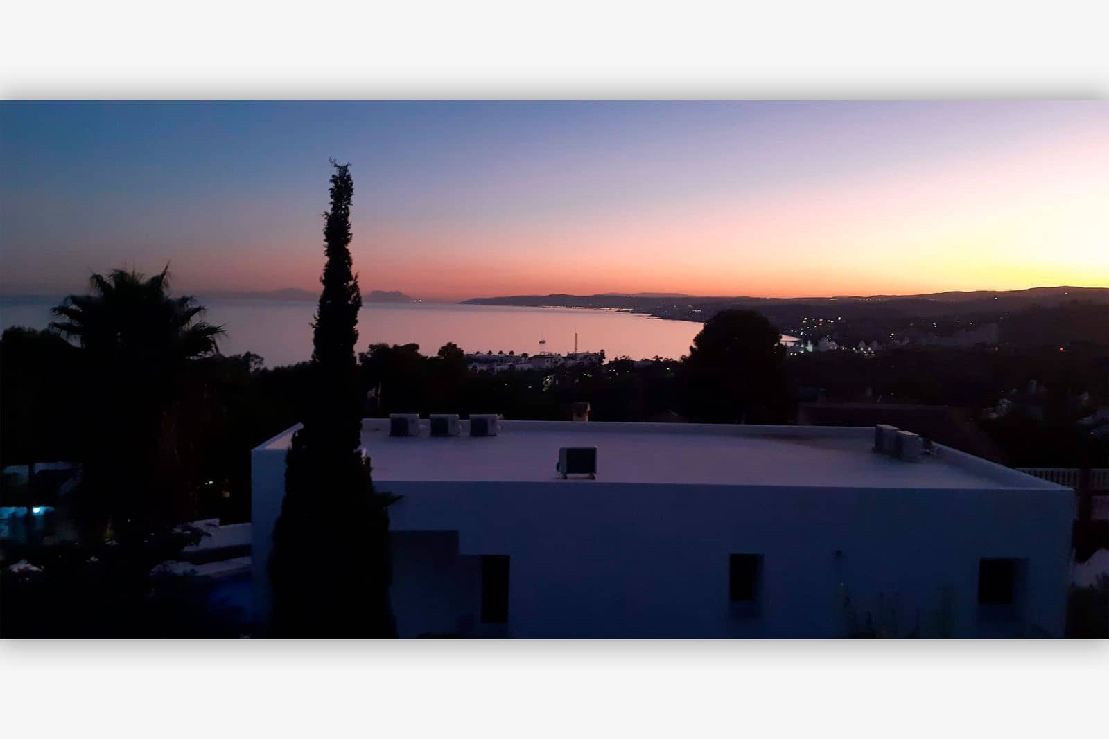 6 sovrum Villa till salu i Estepona - 1 550 000 € (Ref: 9497415)