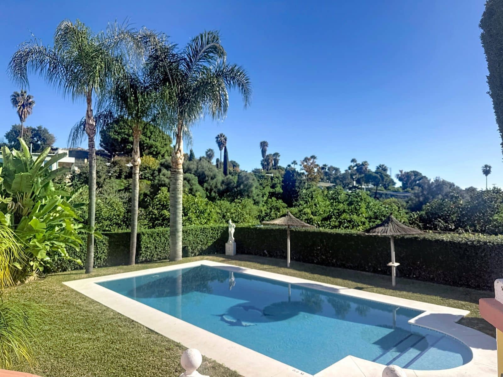 Finca/Casa Rural de 3 habitaciones en Estepona en venta - 825.000 € (Ref: 9497418)