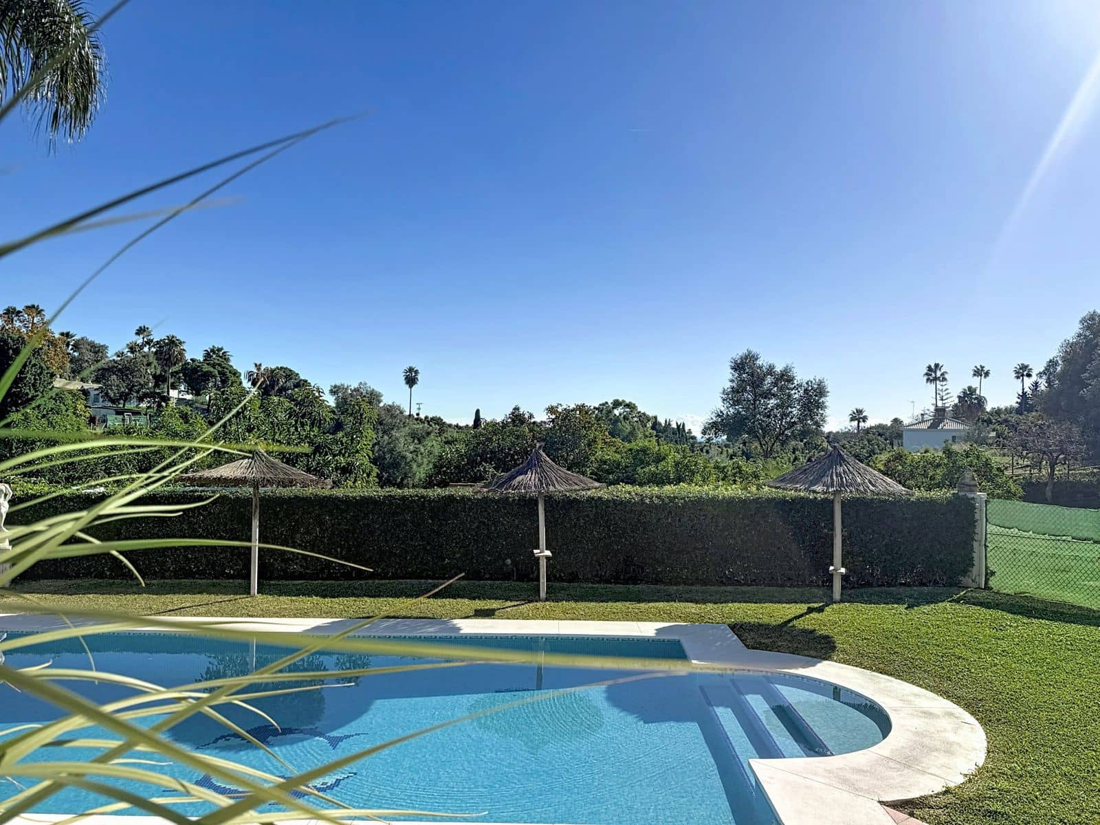 Finca/Casa Rural de 3 habitaciones en Estepona en venta - 825.000 € (Ref: 9497418)