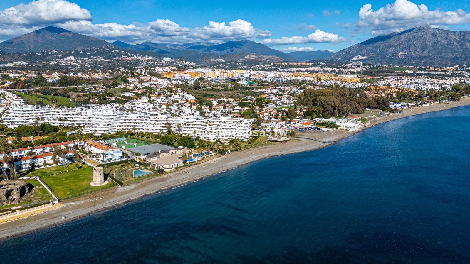 4 chambre Appartement à vendre à Guadalmina - 1 995 000 € (Ref: 9497421)