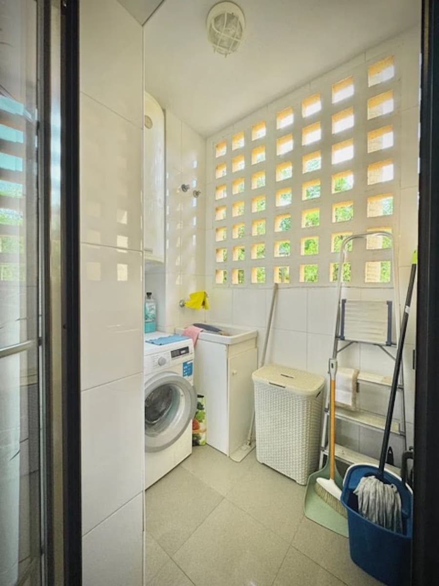 2 bedroom Apartment for sale in New Golden Mile - € 400,000 (Ref: 9497426)