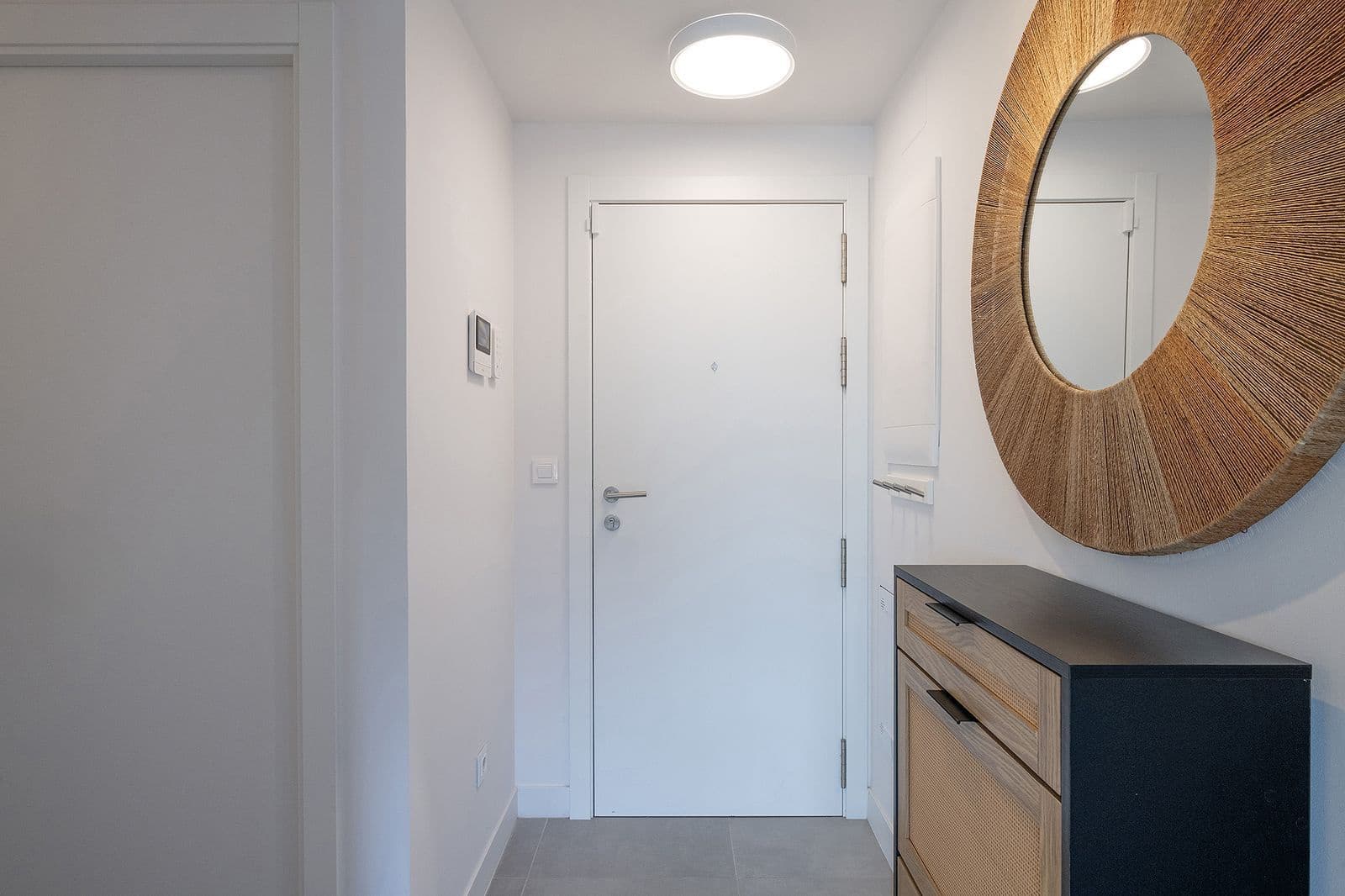 2 bedroom Apartment for sale in New Golden Mile - € 450,000 (Ref: 9497436)