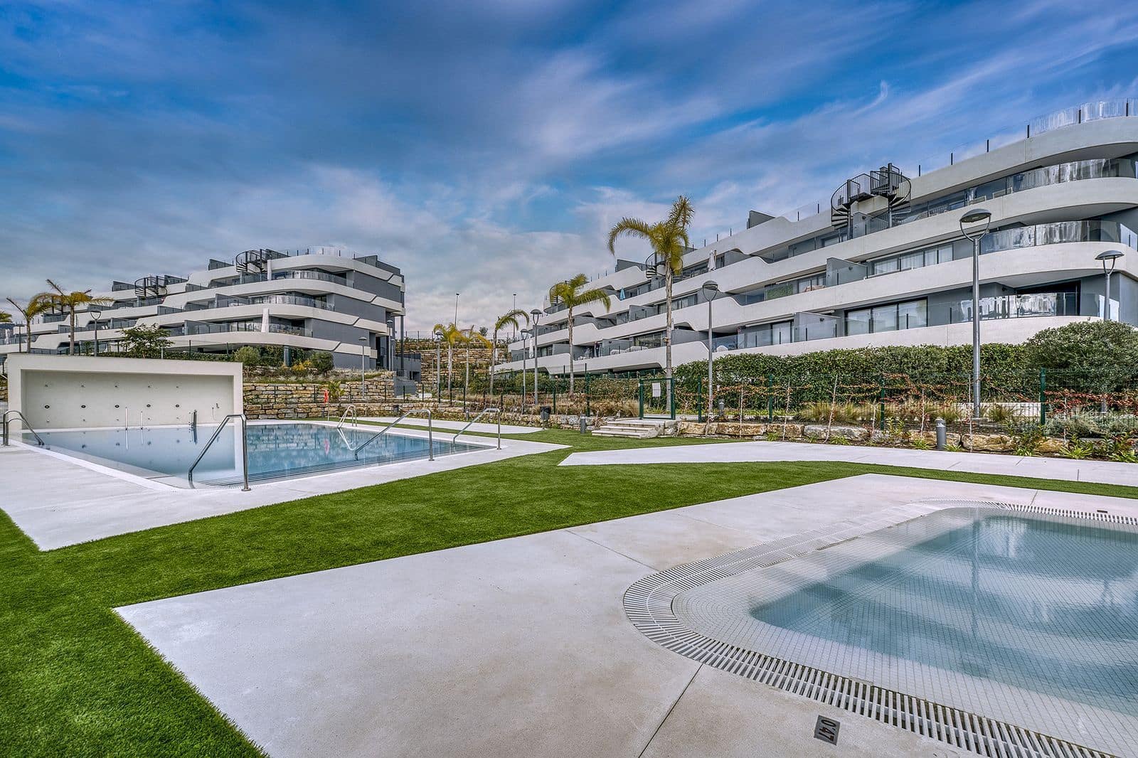 2 bedroom Apartment for sale in New Golden Mile - € 450,000 (Ref: 9497436)