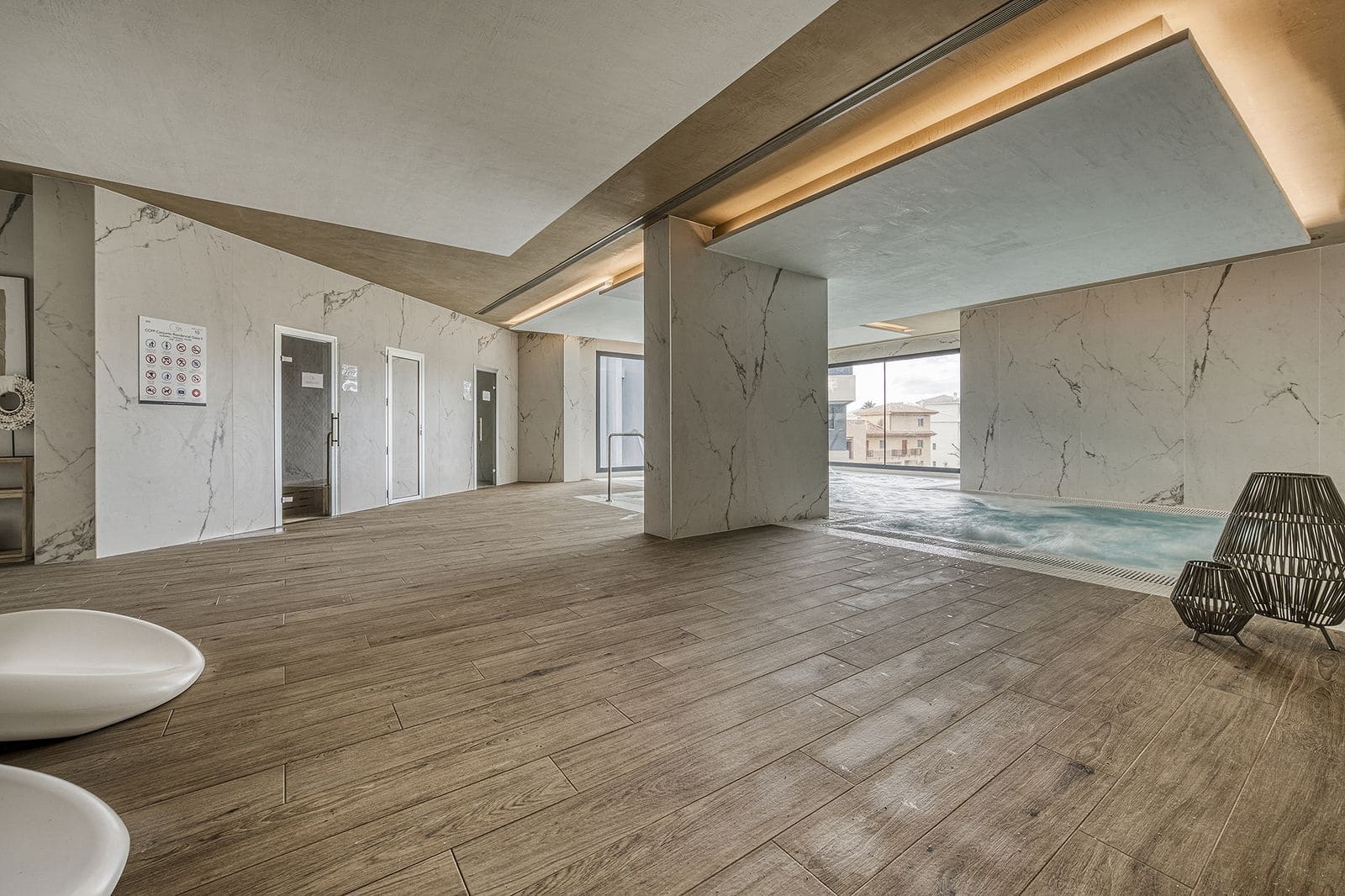 2 bedroom Apartment for sale in New Golden Mile - € 450,000 (Ref: 9497436)