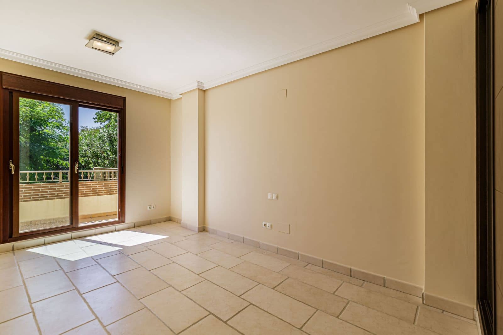 5 bedroom Villa for sale in Los Arqueros - € 2,695,000 (Ref: 9497438)